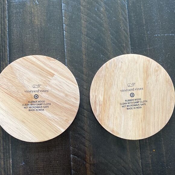 Vineyard Vines Whale Coasters Blue Red Colorful Nordic 4 inches Rubber Wood - Picture 5 of 6